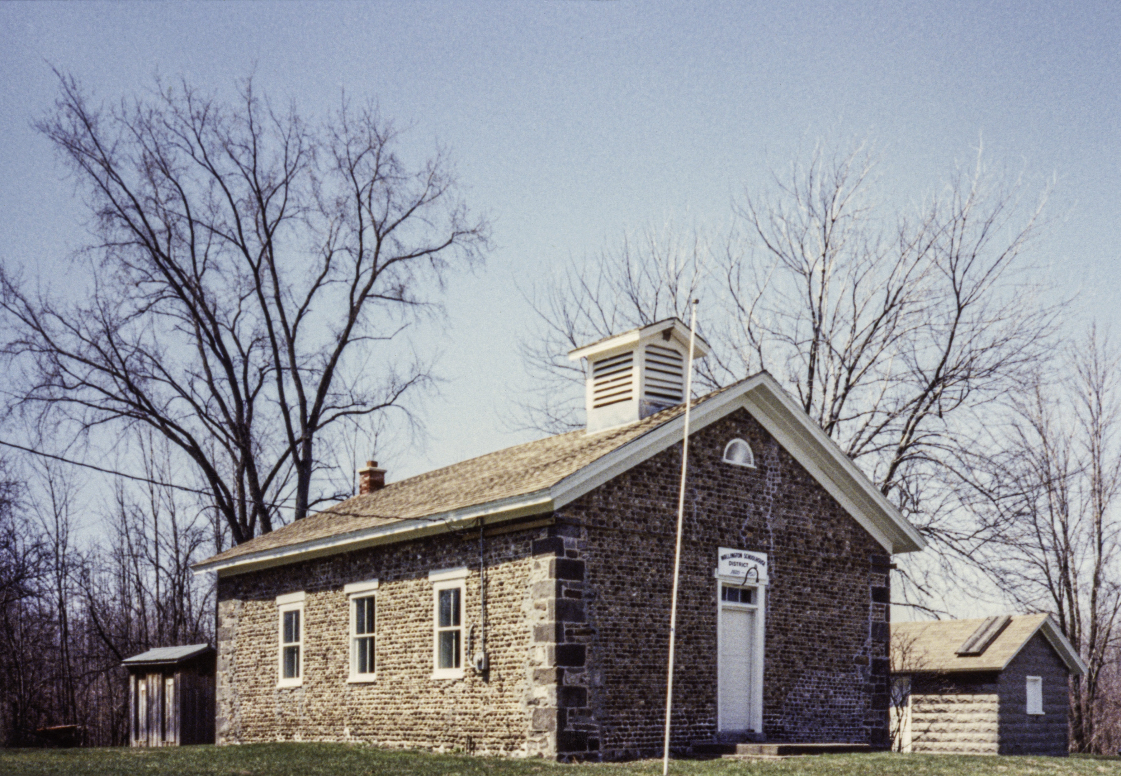 Sod-16 Schoolhouse 1